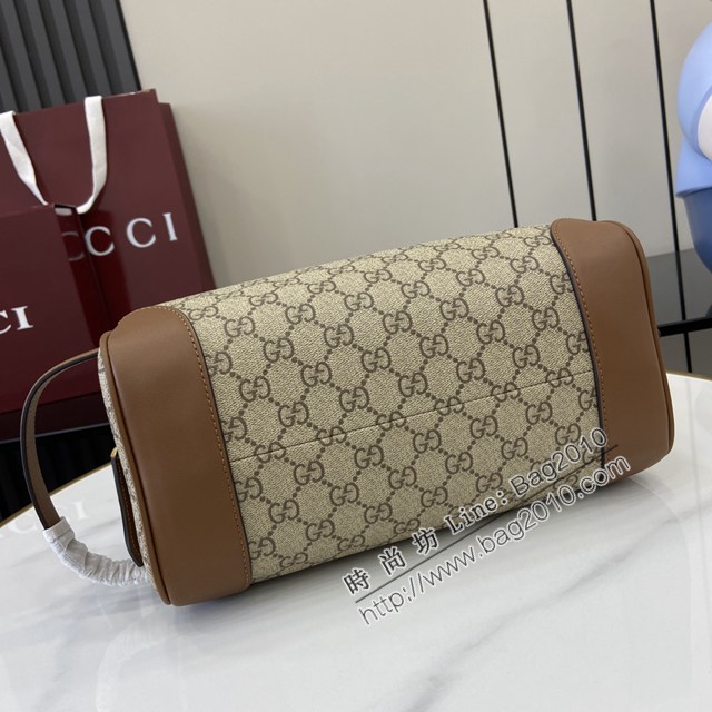 Gucci專櫃古馳最新款Emblem男士旅行系列收納包手拿包 jh2587型號：821163